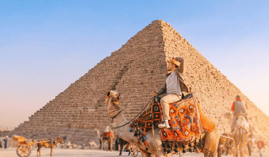 مغامرة رحلة الفراعنة في النيل - زيارة المتحف المصري الكبير GEM – تشمل رحلات الطيران ذهابًا وإيابًا — 1
