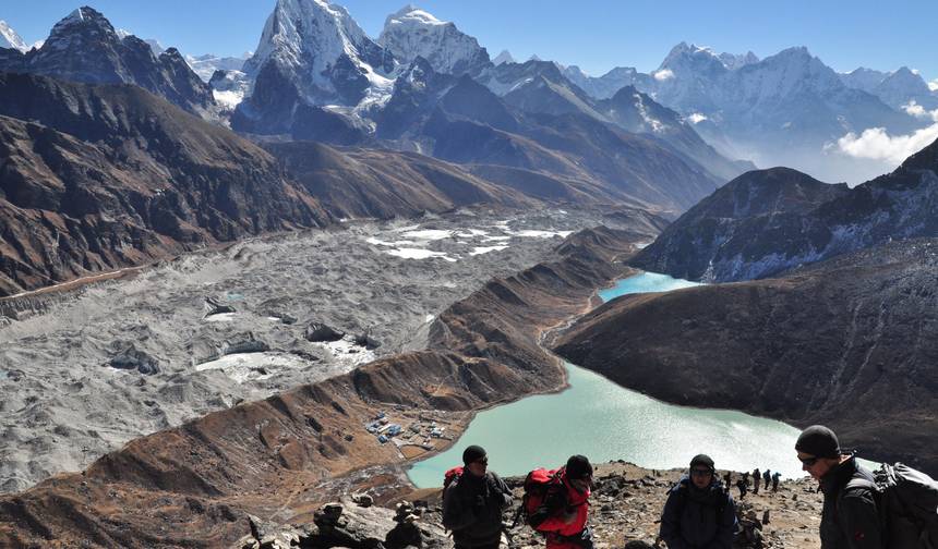 Trekking Everest Trzy Wysokie Przełęcze 18 Dni — 1