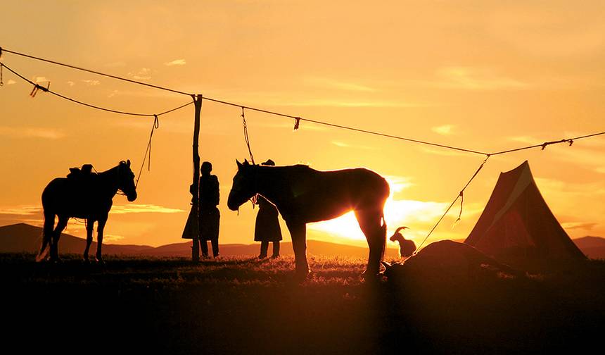 Odkrywca Mongolii (Festiwal Naadam) — 1