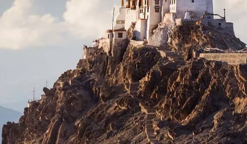 Descubra o Pequeno Tibete da Índia e o Vale de Nubra (Festival Daktok) — 1