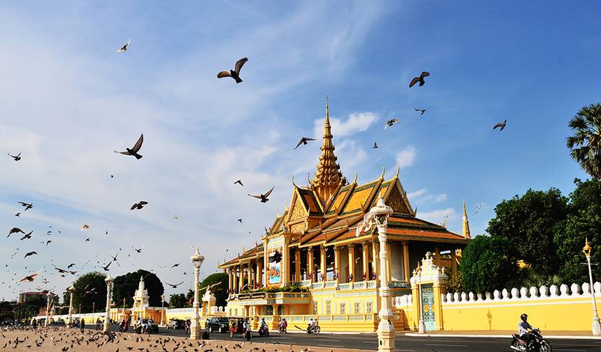 ببساطة من Bangkok إلى Hanoi — 1