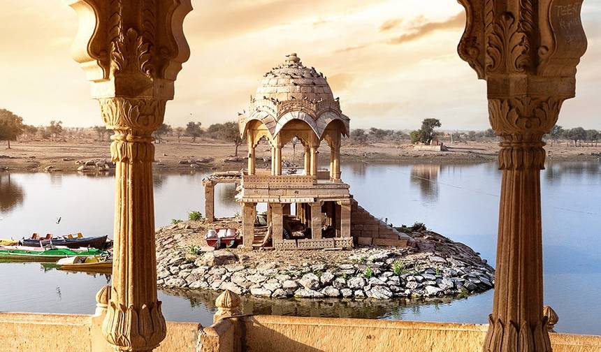 Incredible Rajasthan with Taj Mahal Tour — 1