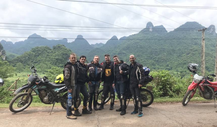Wietnamska wycieczka motocyklowa do Ba Be, Ban Gioc, Thac Ba, Lang Son — 1