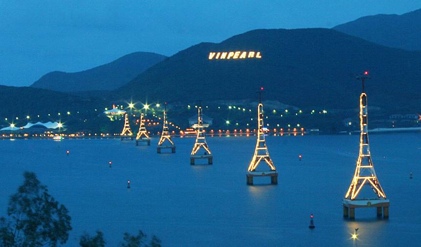 Férias em Família Inesquecíveis no Vietnã: de Hanói a Saigon via Hue, Hoi An e Baía de Halong — 1