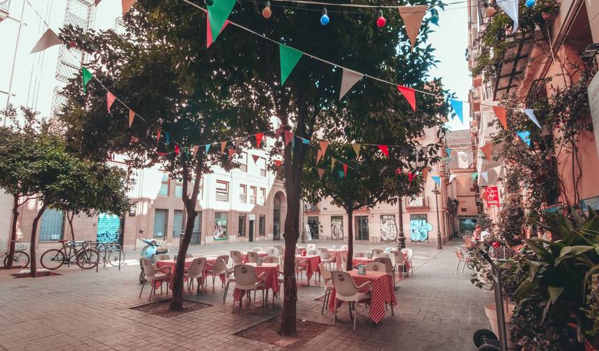 Treasures of Spain and Portugal (End Barcelona) — 1