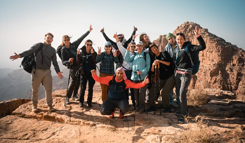 Caminhada de Dana a Petra + Wadi Rum e o Mar Morto — 1