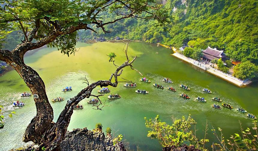 Excursão de Um Dia a Ninh Binh de Ônibus Limousine (Pagode Bai Dinh e Trang An Eco) — 1