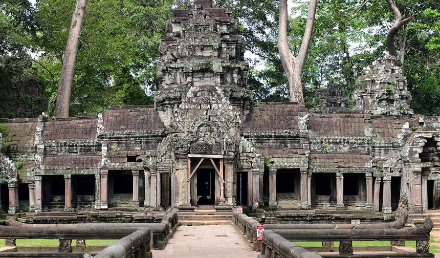 فيتنام وكمبوديا الأساسية: Siem Reap ← Ho Chi Minh City (2026) — 1