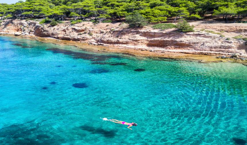 التنقل بين جزر سارونيك + البيلوبونيز — 1