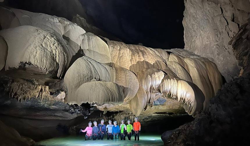 Extraordinary Vietnam Adventure Tour In 13 Days — 1
