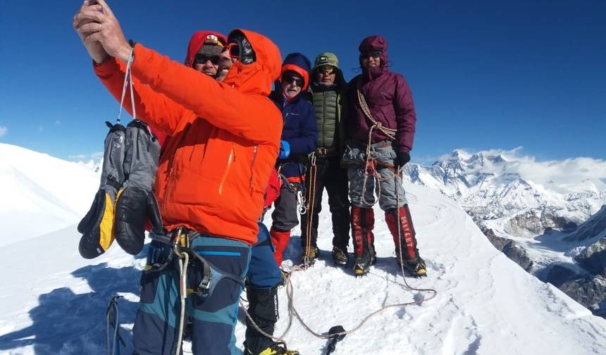 Ascensão ao Mera Peak - 13 Dias — 1