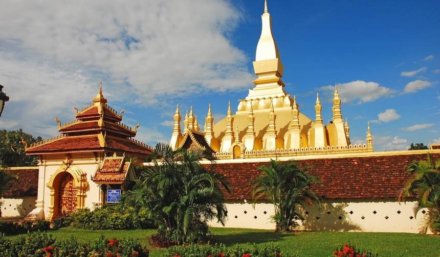 Excursão Turística em Pacote a Luang Prabang para a Cachoeira Kuangsi, Caverna Pak Ou — 1