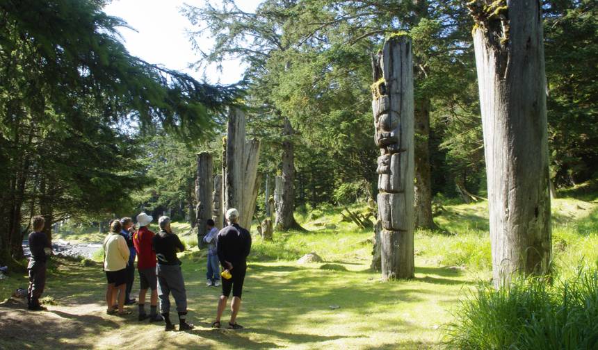 8 Dias em Haida Gwaii com Aéreo — 1