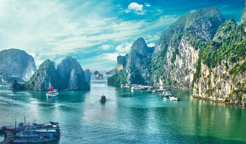 Cruzeiro Noturno em Bai Tu Long Bay e Ha Long Bay com Caverna, Caiaque, Festa ao Pôr do Sol,... — 1