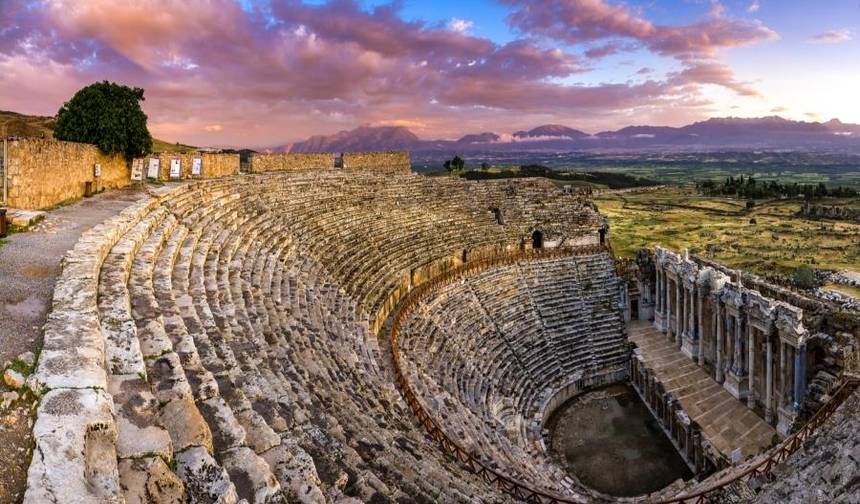 4-dniowa wycieczka po Turcji ze Stambułu: Kapadocja, Efez, Pamukkale Samolotem — 1