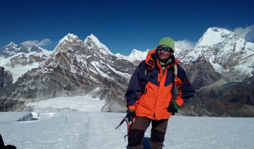 Wyprawa na szczyt Nirekha Peak w Nepalu — 1