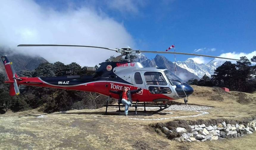 Luksusowy trekking helikopterem do Bazy pod Mount Everestem — 1