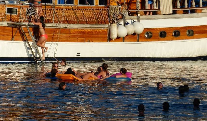 رحلة بحرية زرقاء من Olympos إلى Fethiye لمدة 3 ليالٍ (للأعمار 18-39 ومختلط) — 1