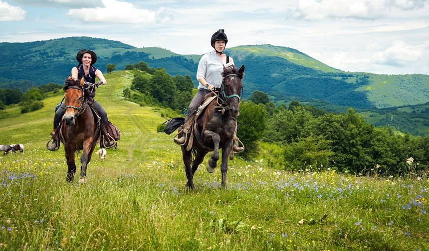 Balkan Village Trek (6 days progressive ride in Teteven Balkan area) — 1