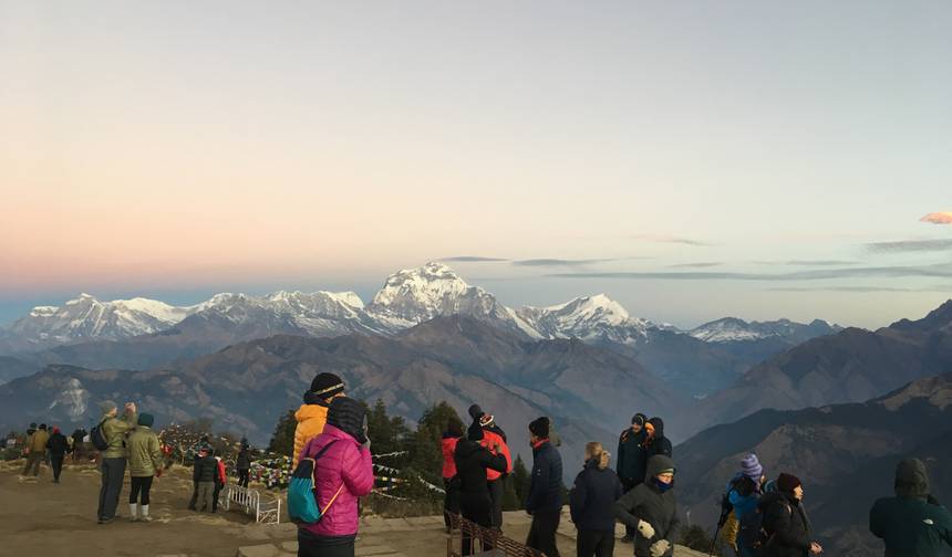 Ghorepani Poon Hill i Safari w Dżungli Chitwan 7 Nocy 8 Dni — 1