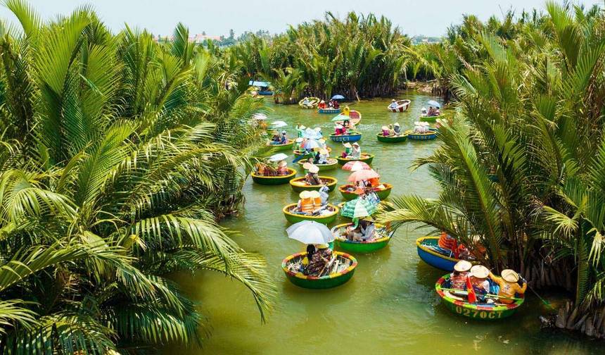 Discovery Vietnam Central 5 Days 4 Nights — 1