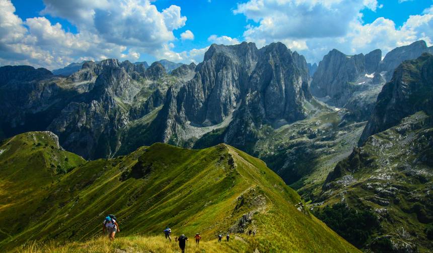 Peaks of the Balkans - Hiking Beyond Borders in Albania, Kosvovo & Montenegro (12 Days) — 1