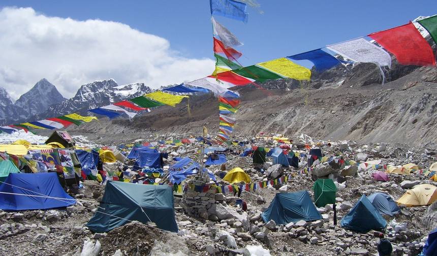 Trekking do Bazy pod Mount Everest (13 destynacji) — 1