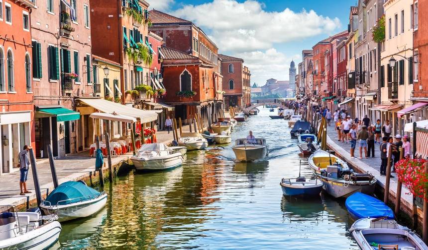 Da Mântua renascentista aos canais de Veneza — 1