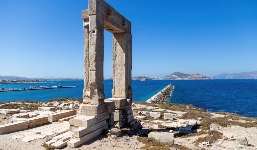 Passeio entre Ilhas na Grécia: Atenas-Paros-Naxos (Autoguiado) — 1