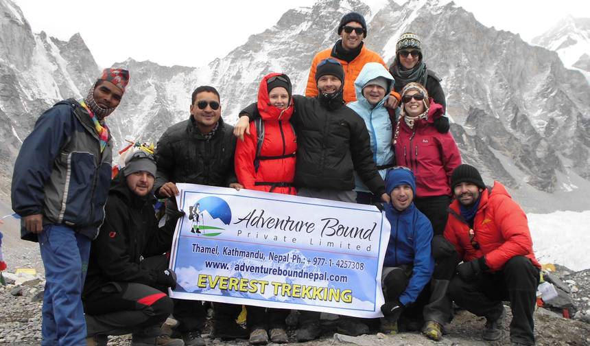 Trek do Bazy pod Everestem - 14 dni — 1