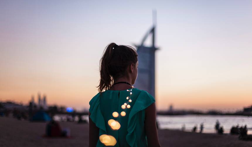 Dubai Elegance: 4 Days of Futuristic Architecture & Modern Charm — 1