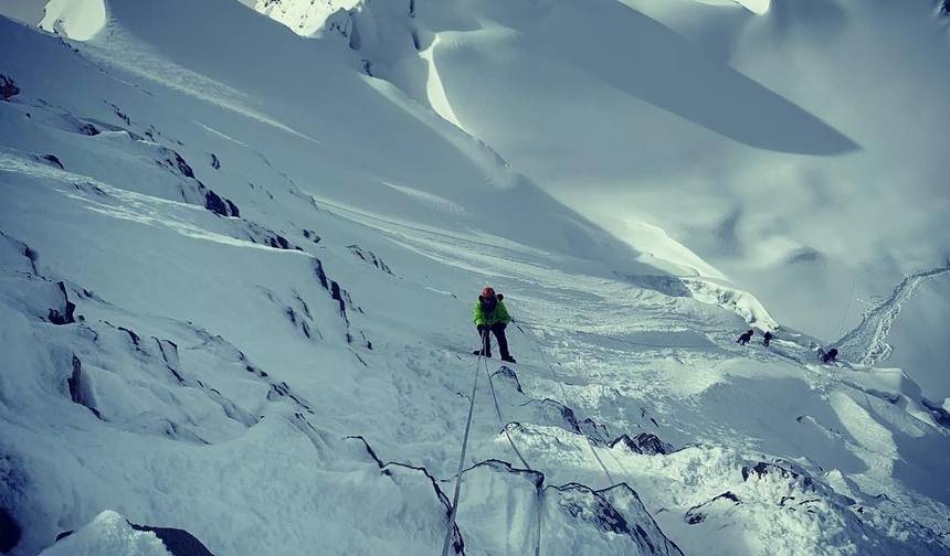 Everest Base Camp & Island Peak Climb — 1