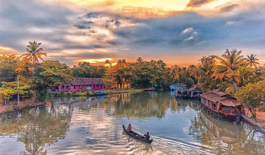 Golden Triangle & Kerala - 8 Days — 1