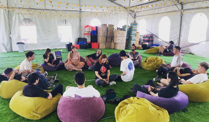 Wycieczka młodzieżowa Voluntour w Mongolii z festiwalem i Parkiem Narodowym Terelj — 1
