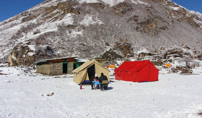 Trek Jumolhari — 1