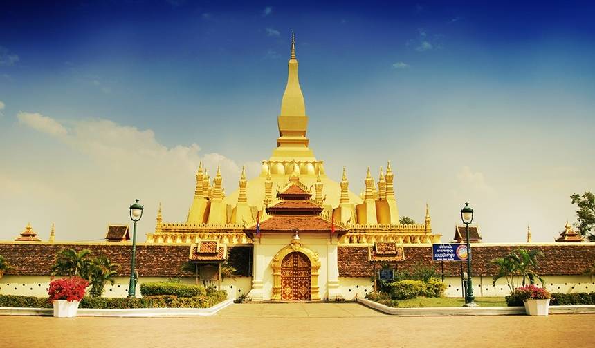 Laos w pigułce: wycieczka do Wientianu i Luang Prabang — 1