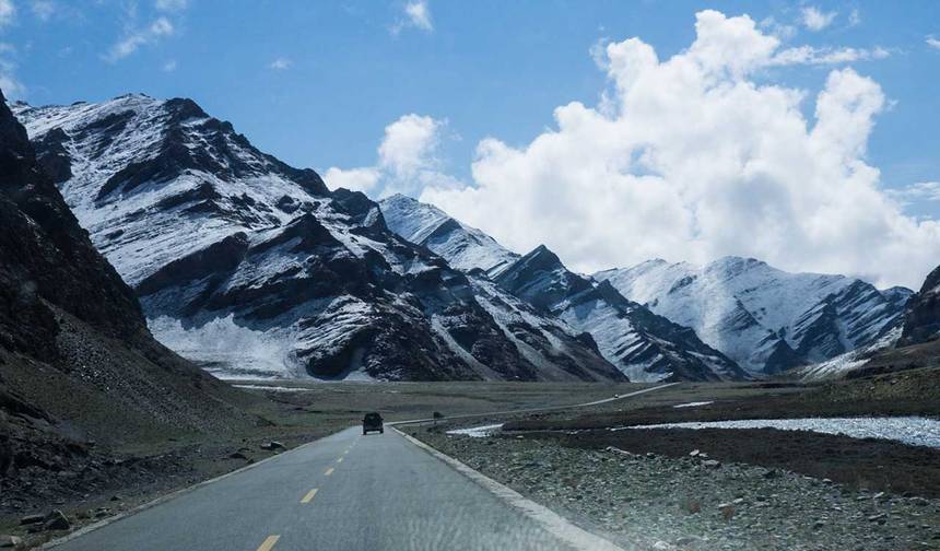 Tibet Overland Tour Combined Everest Base Camp Adventure — 1