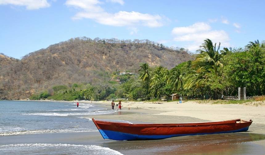 Praia de Tamarindo e Cidade de San José, Escapada Curta — 1