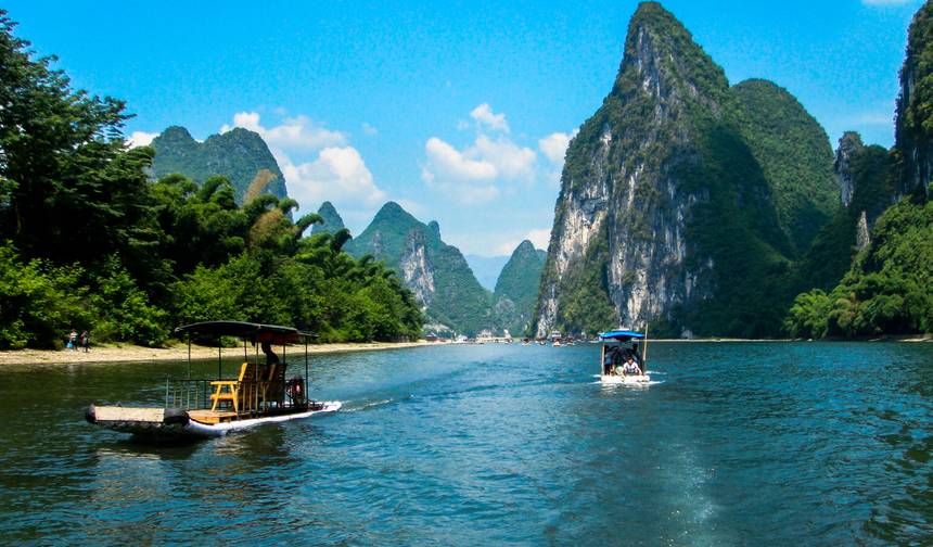 Classic China Tour 11D: Beijing-Xi'an-Guilin-Shanghai Small Group — 1