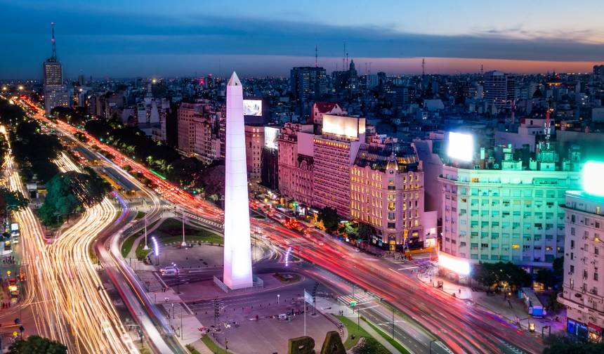 10-Day PREMIUM Exploration of Buenos Aires, Iguazu Falls & Patagonia — 1