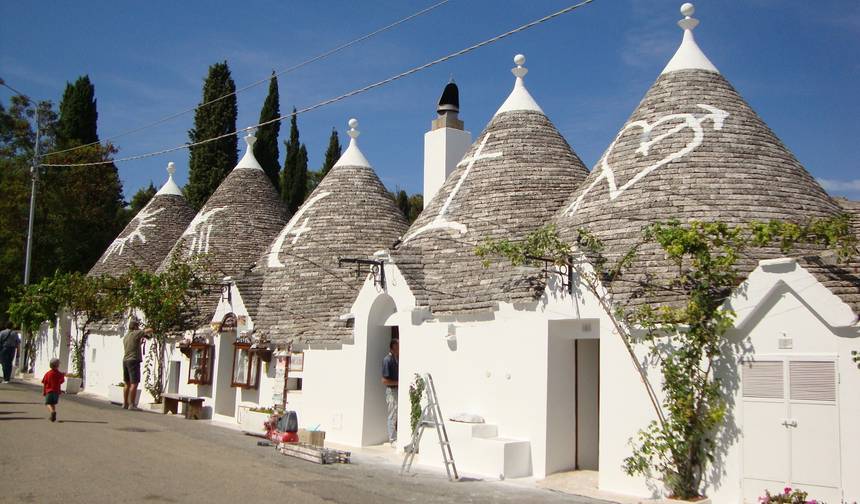 Sicilian Secrets Tour da Sicília, Matera e Apúlia 2026 — 1