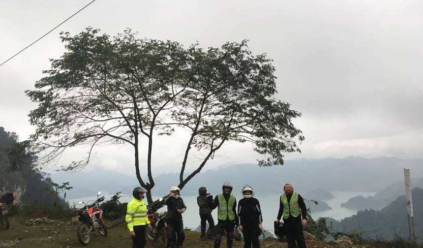 Ha Giang バイクツアー 4日間3泊 — 1