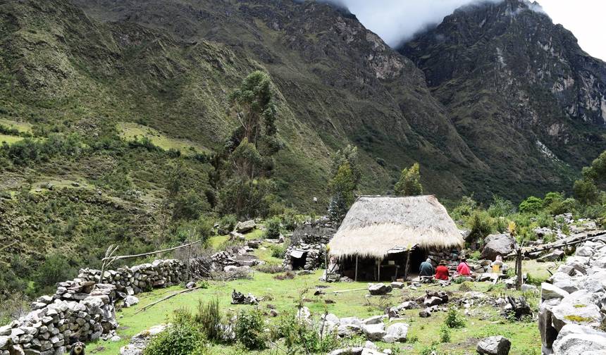 7-dniowa Święta Dolina + trek Lares do Machu Picchu — 1