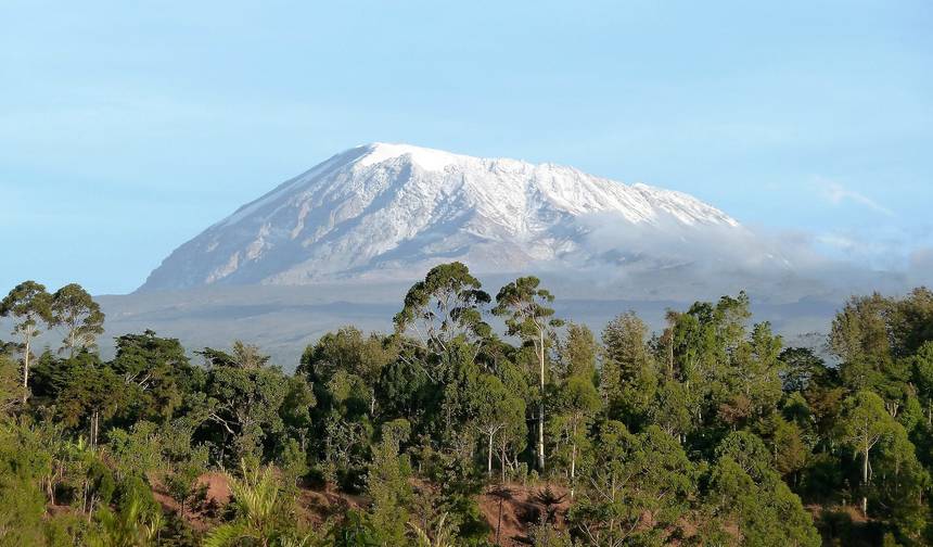 Subida ao Monte Kilimanjaro pela Rota Marangu em 7 dias — 1