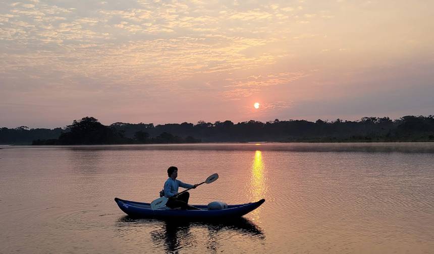 Acampamento e Remada em Rio na Selva no Equador: Aventura Amazônica — 1