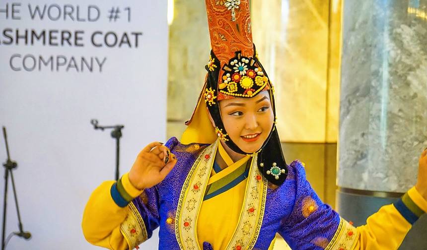 Customized 4 Days Best Private Ulaanbaatar Tour with Exclusive Guide & Driver — 1