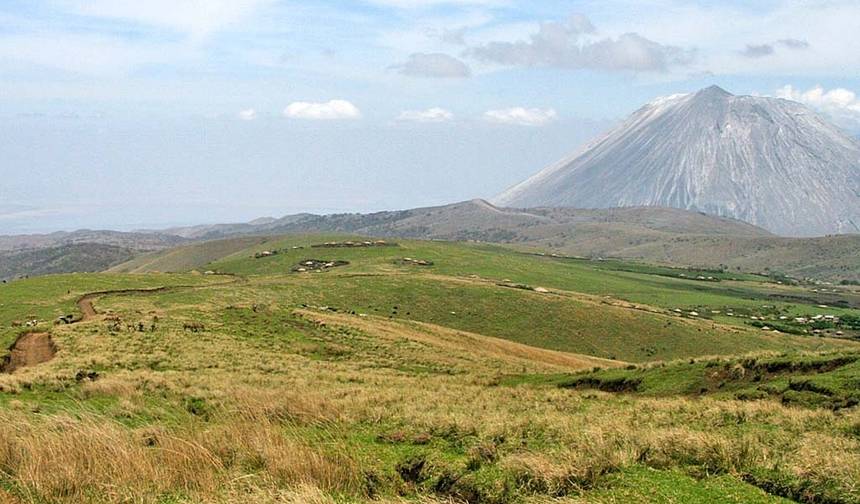 Safari de Acampamento Econômico de 6 Dias no Serengeti — 1