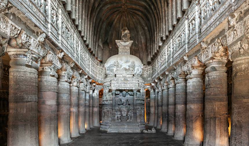 Gems of India with Incredible Ajanta Ellora Caves — 1