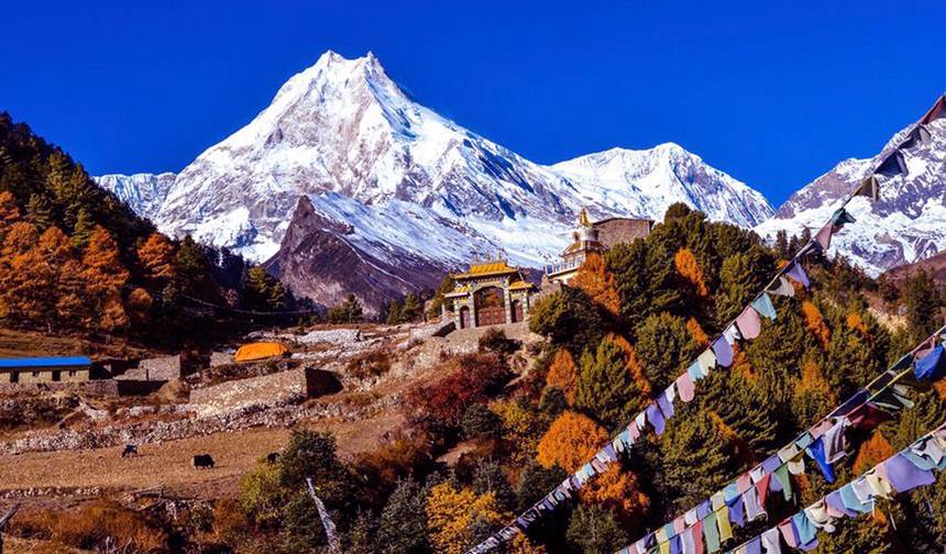Manaslu Circuit Trek 17 Days — 1
