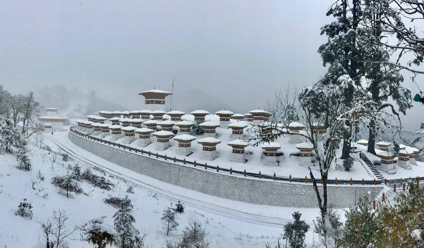 Wycieczka po najważniejszych atrakcjach Nepalu i Bhutanu – 9 dni w Katmandu, Pokharze, Paro, Thimphu i Punakha — 1